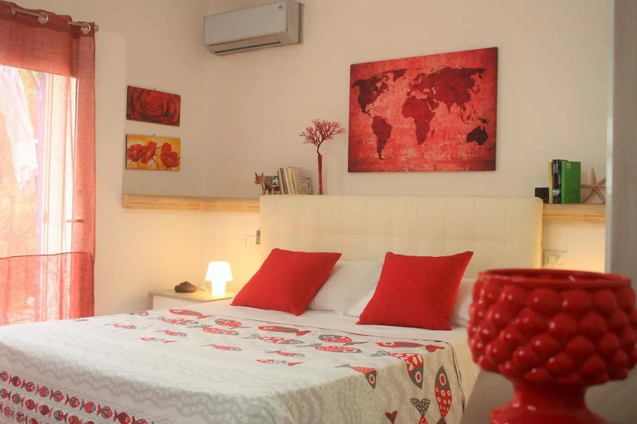 Canova Holidays Rooms- Affittacamere- Favignana 0*,  Italy