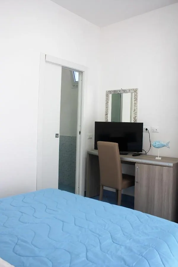 Canova Holidays Rooms- Affittacamere- Favignana