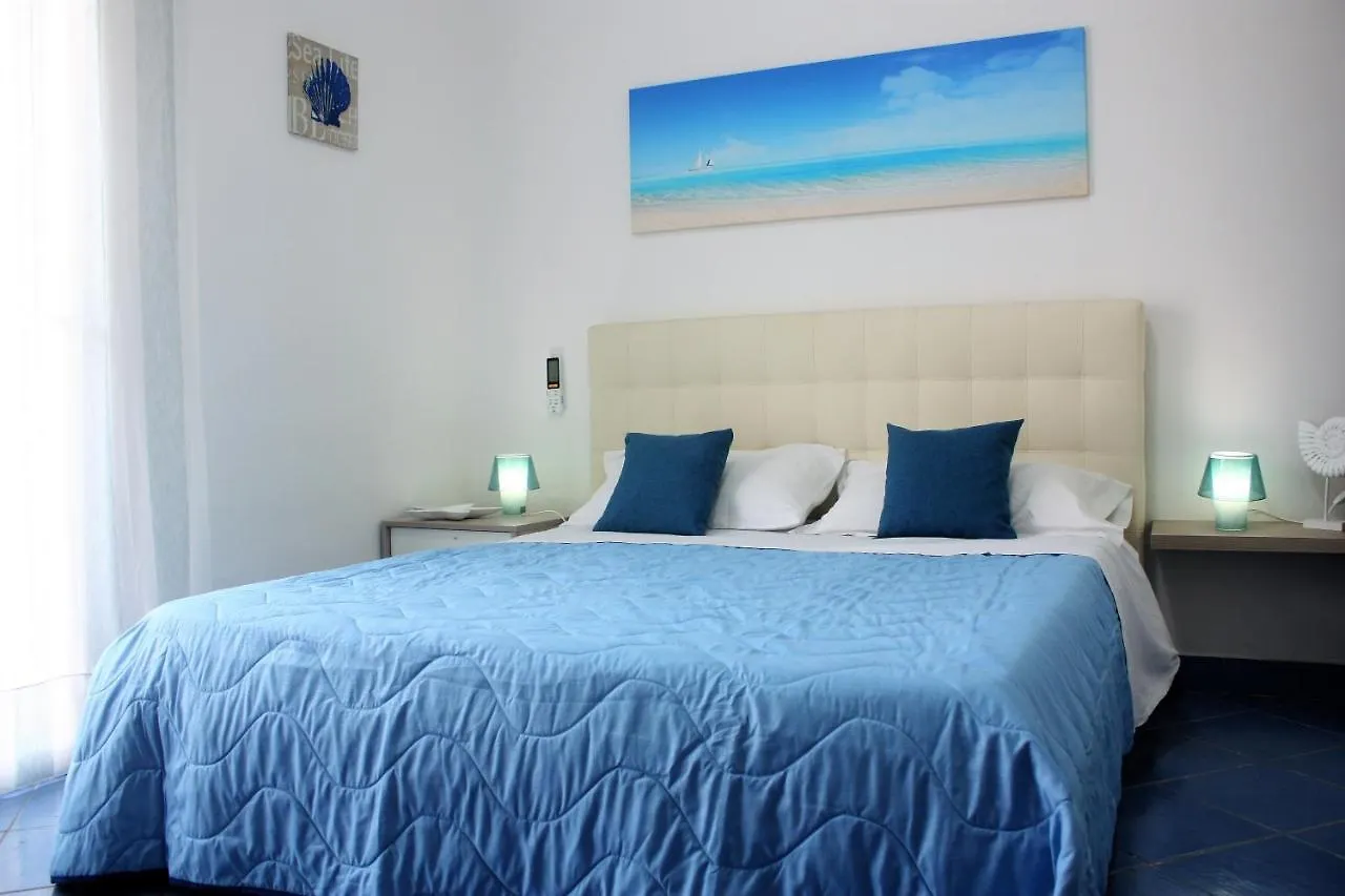 Canova Holidays Rooms- Affittacamere- Favignana Italy
